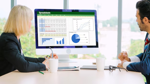 Excel: Khó mở rộng khi quy mô tăng